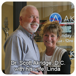 Chiropractor Kennewick WA Scott Akridge With Linda Akridge